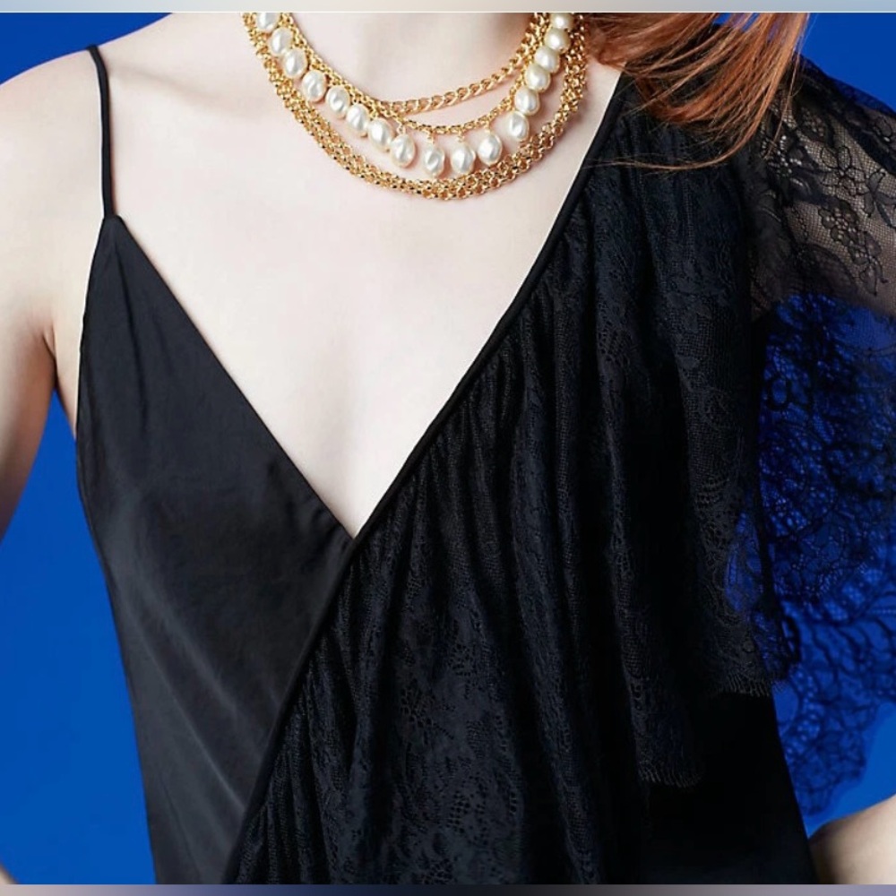 Diane Von Furstenberg Elegant Black Silk Top
